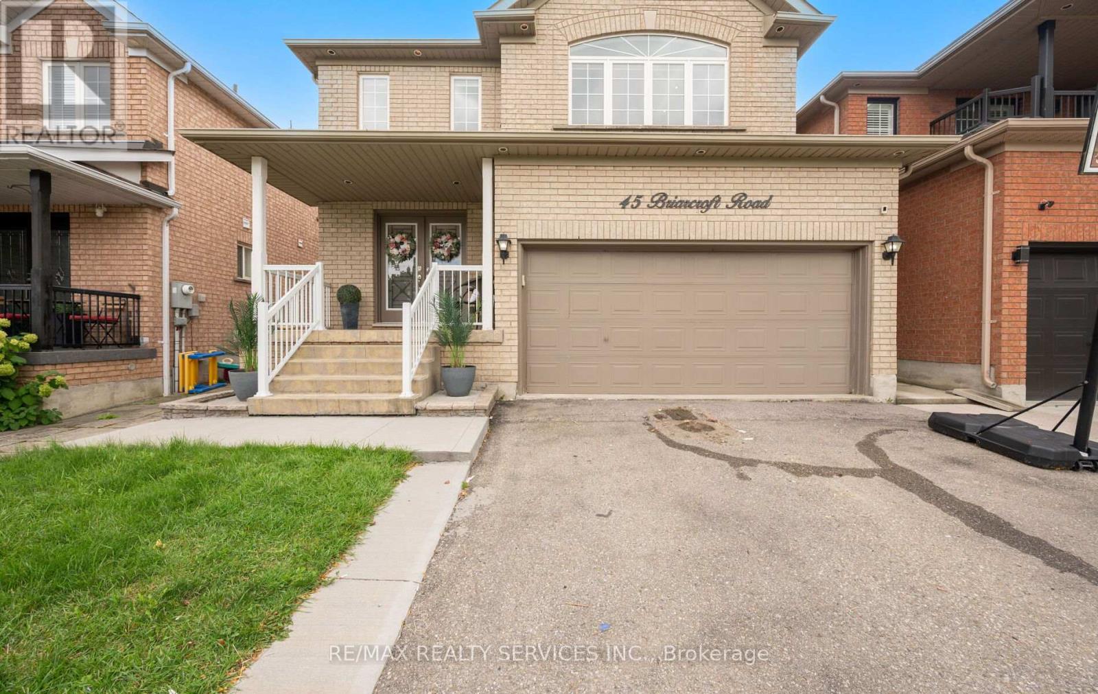 Photo 1 of 45 Briarcroft Road, Brampton ON