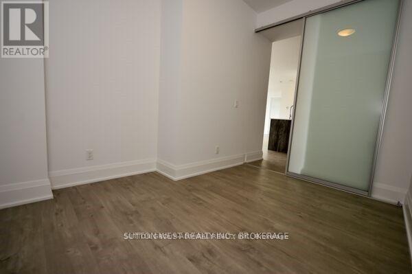 Photo 5 of 801 110 Marine Parade Drive, Toronto ON
