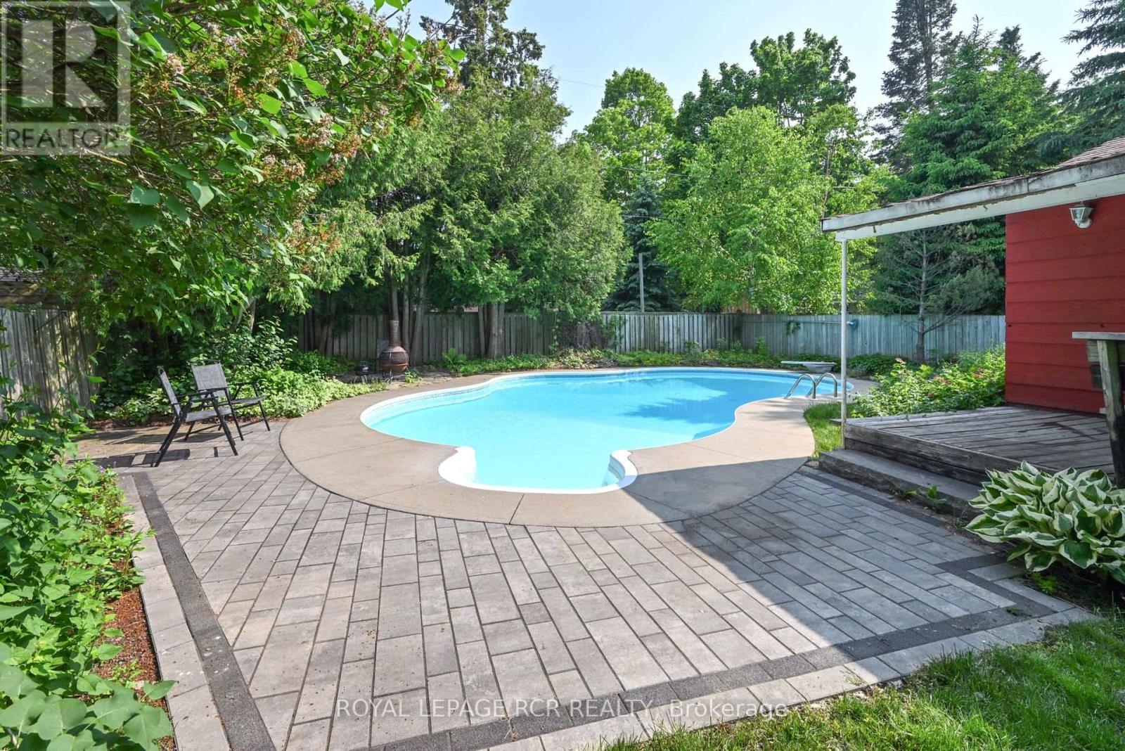 Photo 2 of 218 Elizabeth Street, Orangeville ON