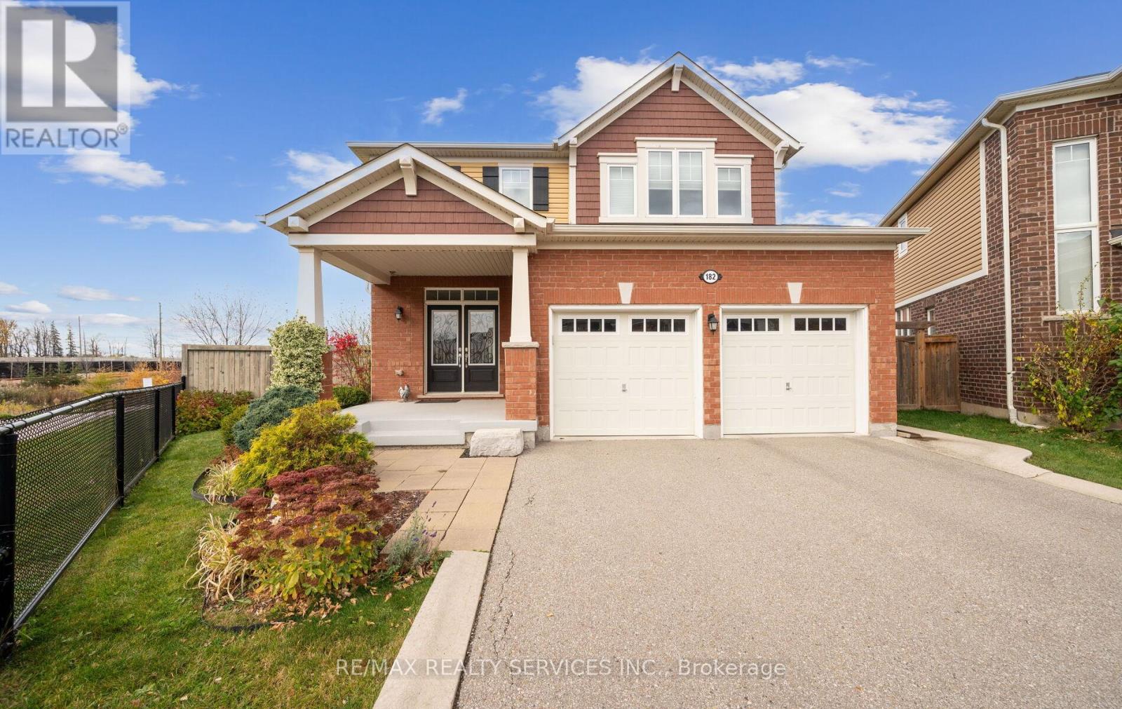 Photo 2 of 182 Tysonville Circle, Brampton ON