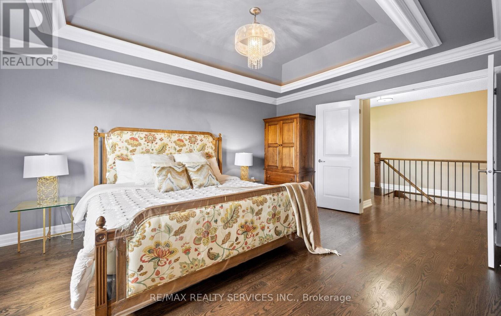 Photo 21 of 182 Tysonville Circle, Brampton ON