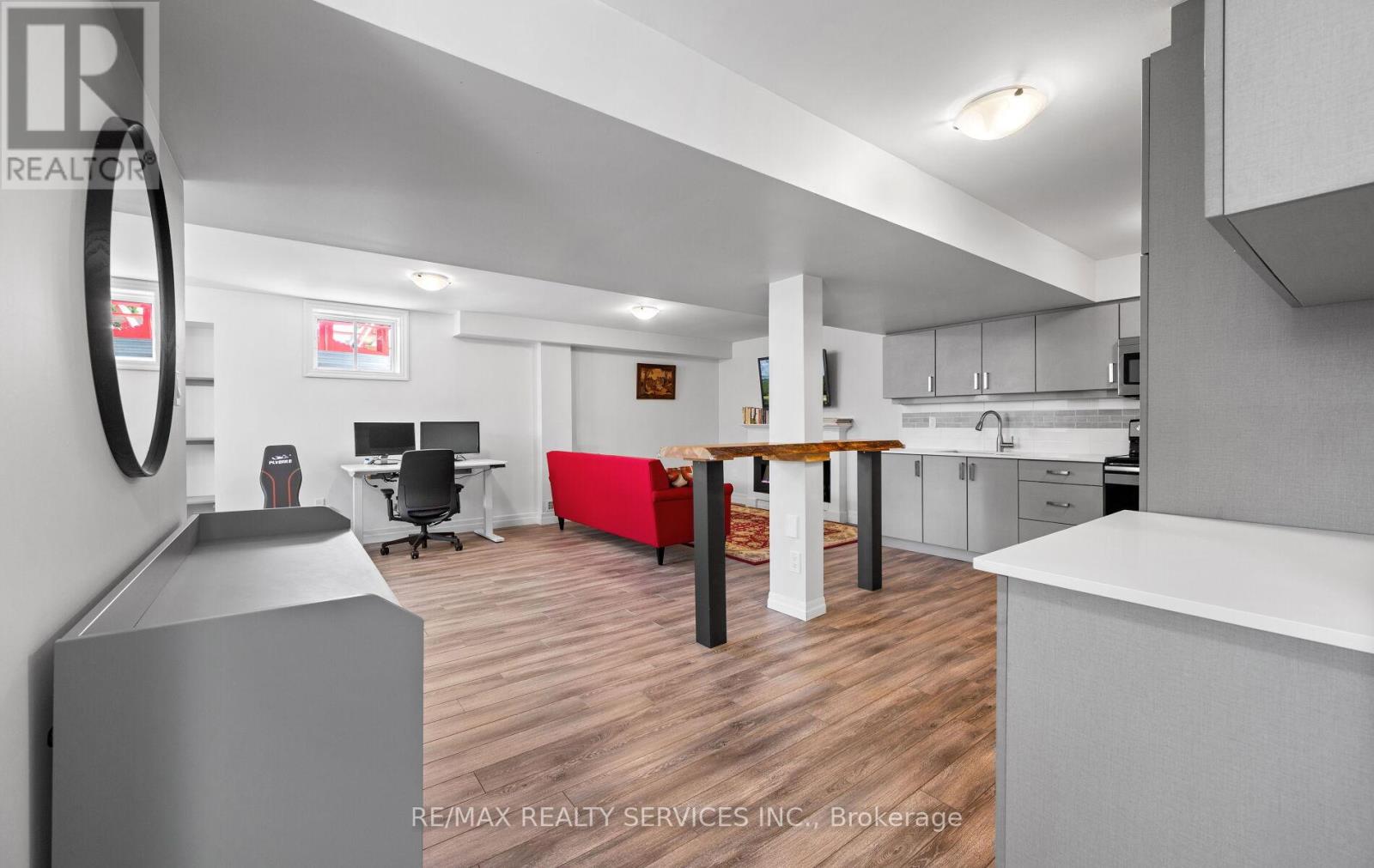 Photo 30 of 182 Tysonville Circle, Brampton ON