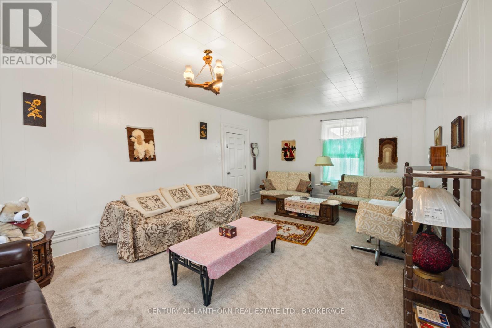 Photo 22 of 38 Fitchett Road, Greater Napanee ON