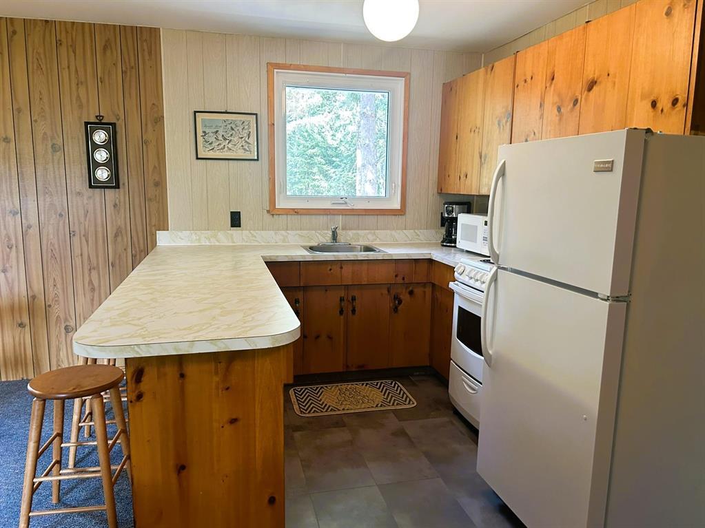 Photo 12 of 9 Hubbard Court, Belair MB