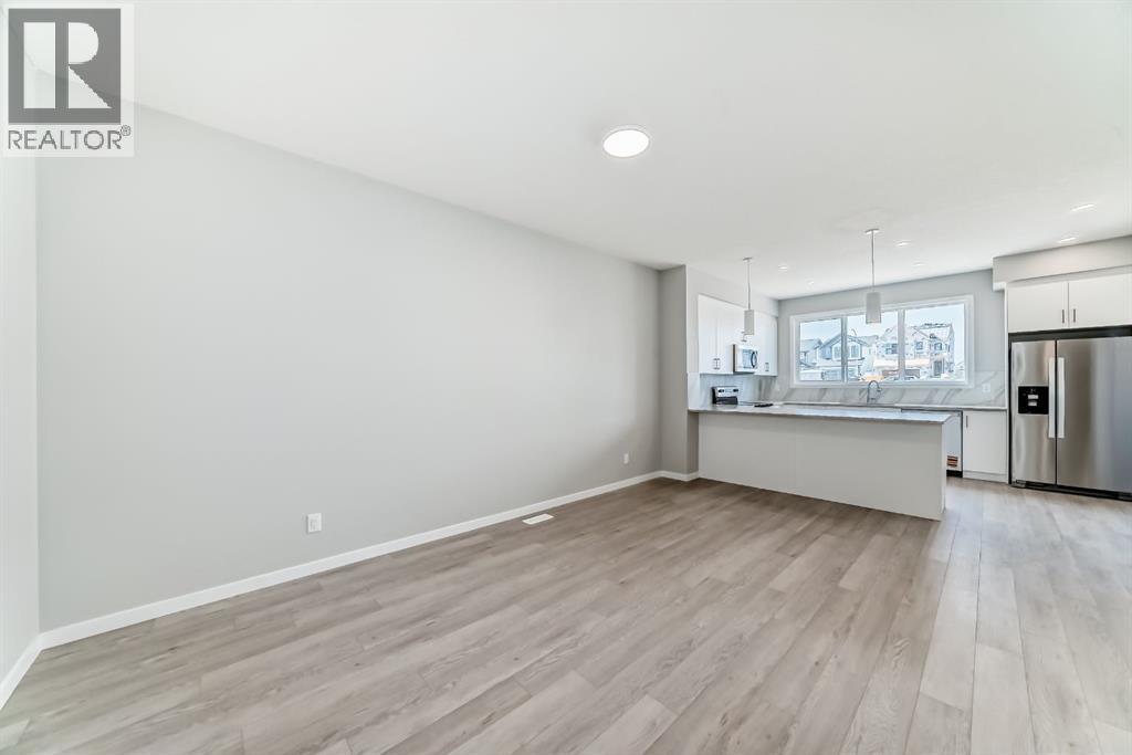 Photo 10 of 103 Magnolia Street Se, Calgary AB