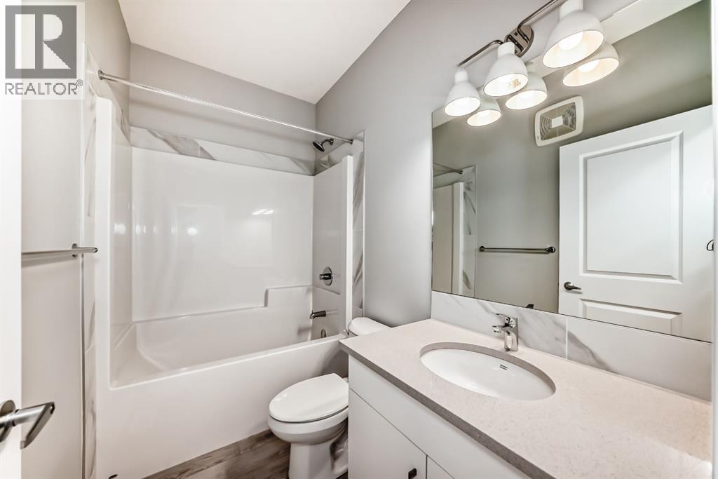 Photo 19 of 103 Magnolia Street Se, Calgary AB