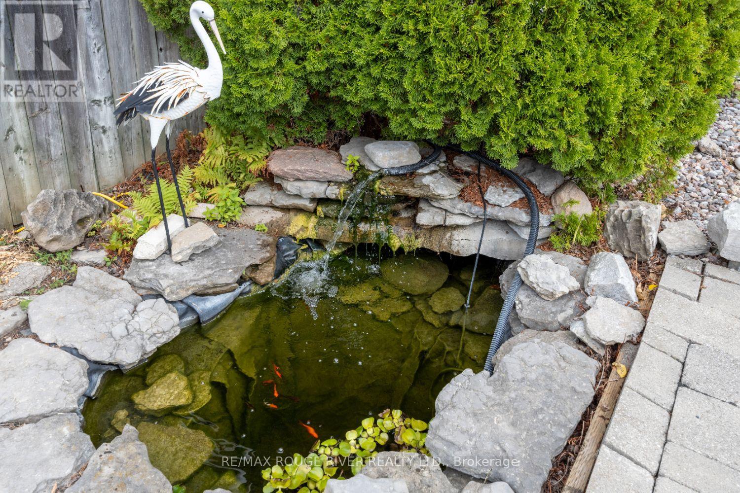 Photo 44 of 129 Briar Court, Oshawa ON