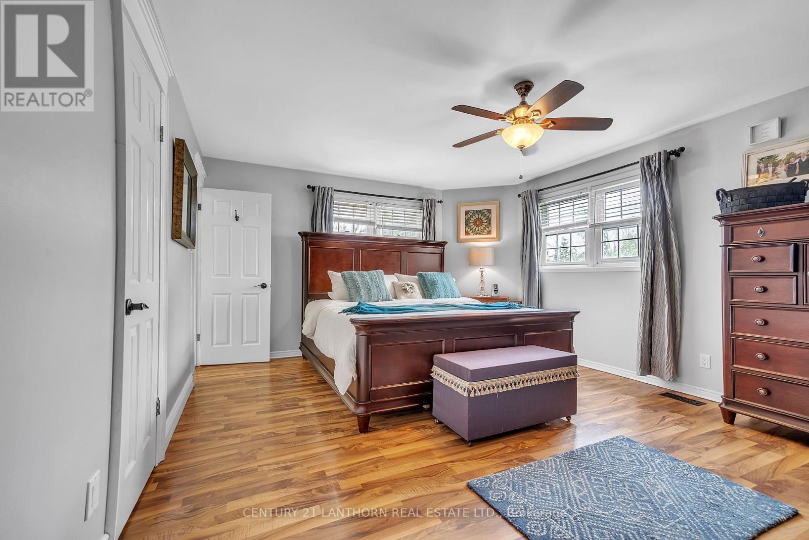 Photo 27 of 66 Oneill Drive, Belleville ON