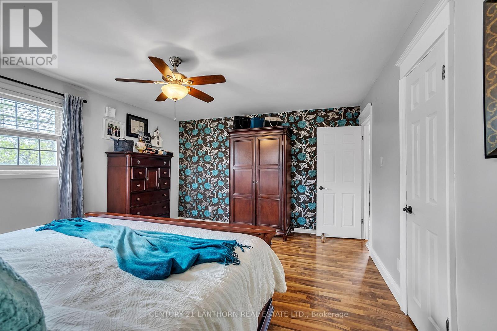 Photo 28 of 66 Oneill Drive, Belleville ON
