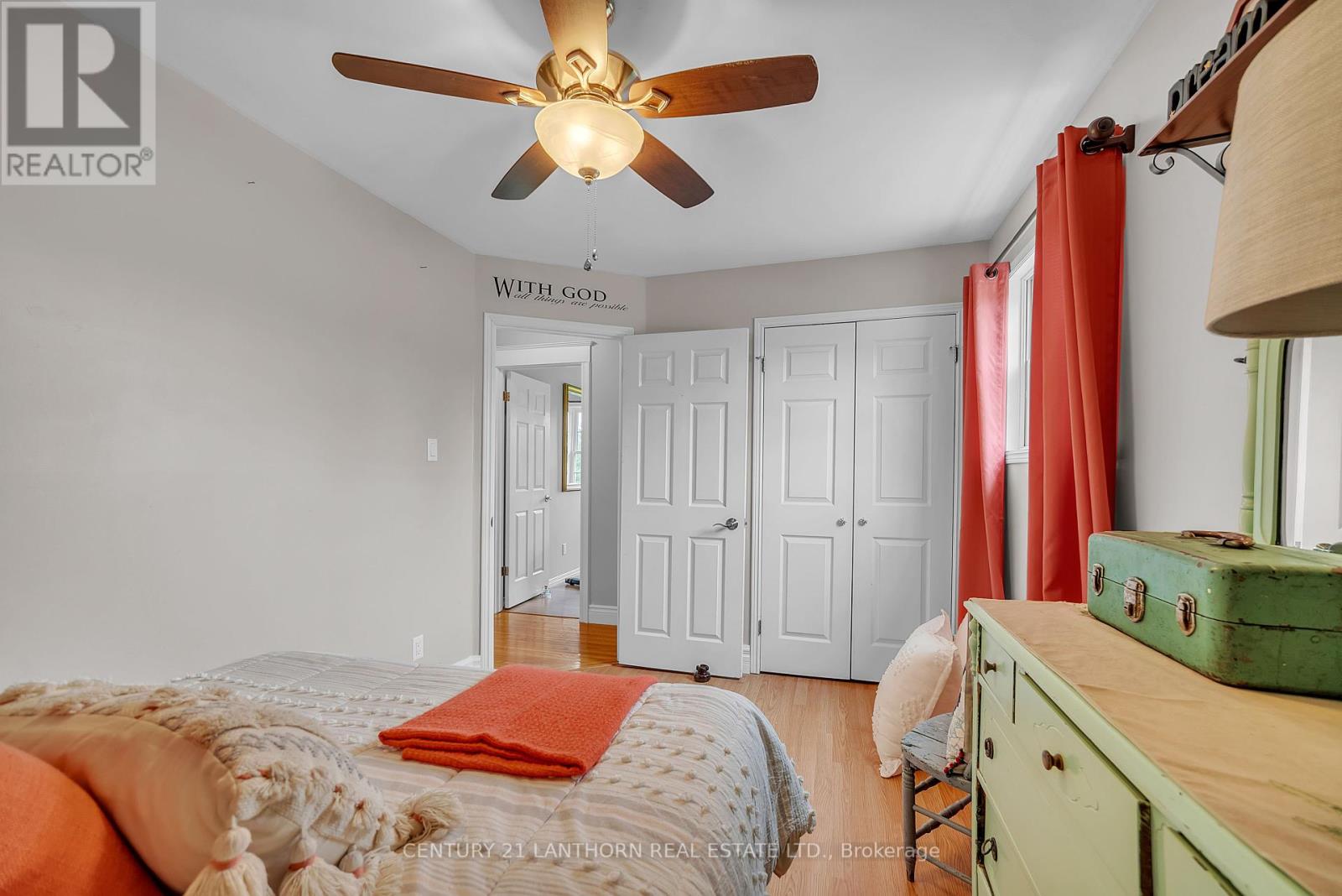 Photo 34 of 66 Oneill Drive, Belleville ON