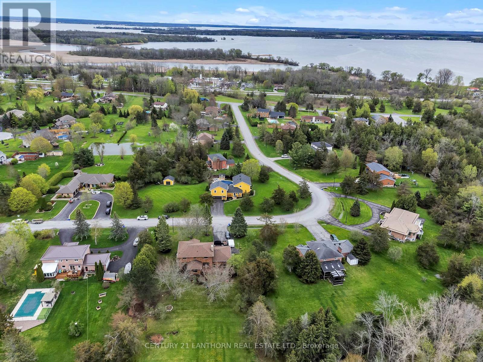 Photo 45 of 66 Oneill Drive, Belleville ON