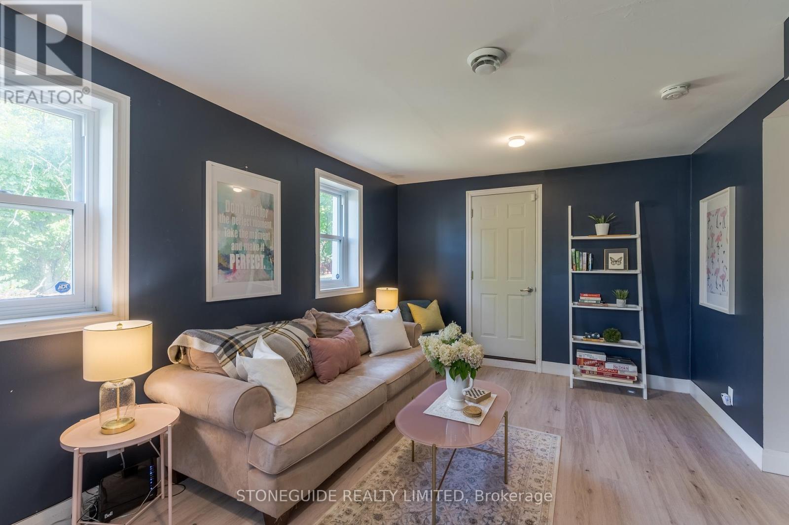 Photo 11 of 76 Doxsee Avenue S, Trent Hills ON