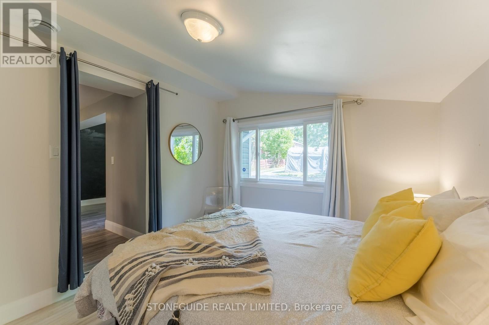 Photo 18 of 76 Doxsee Avenue S, Trent Hills ON