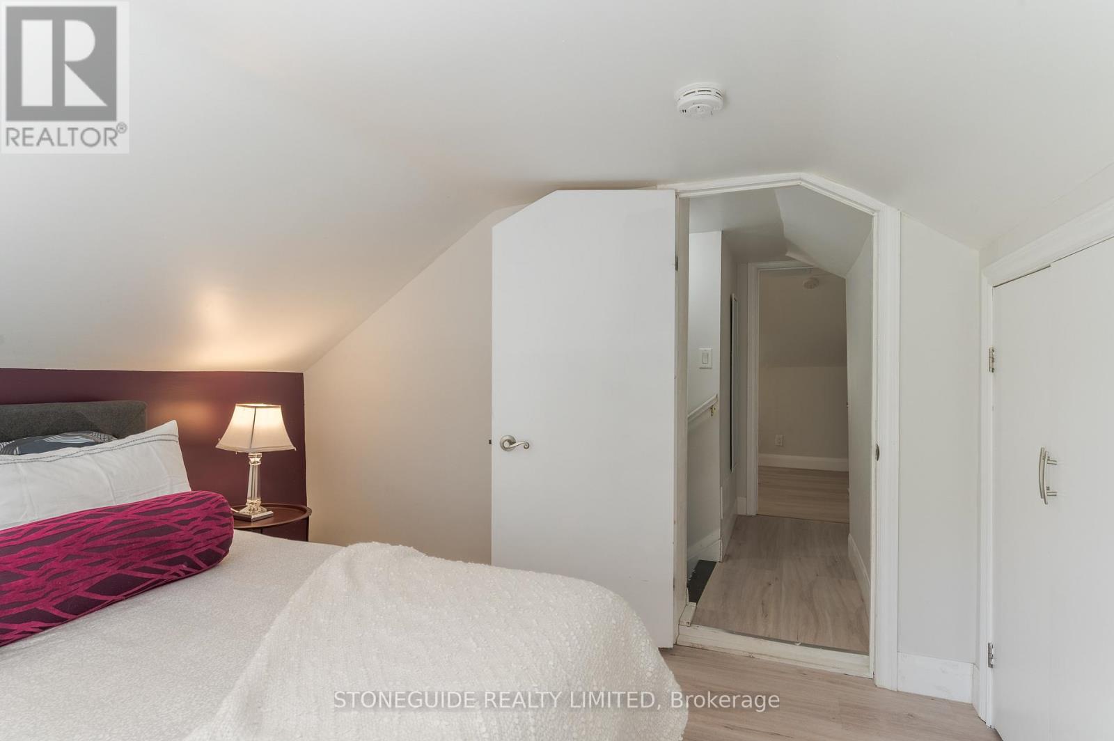 Photo 21 of 76 Doxsee Avenue S, Trent Hills ON