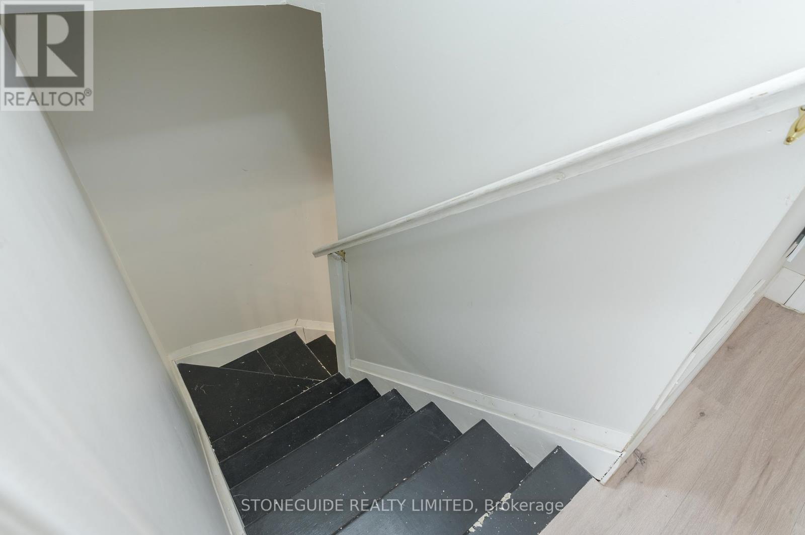 Photo 27 of 76 Doxsee Avenue S, Trent Hills ON