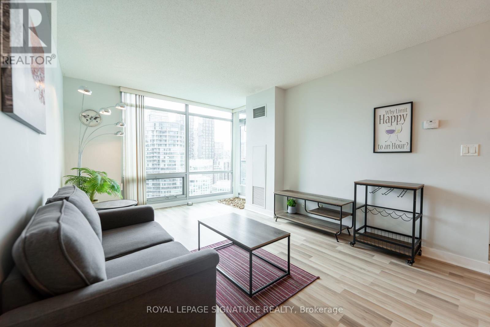 Photo 10 of 3011 81 Navy Wharf Court, Toronto ON