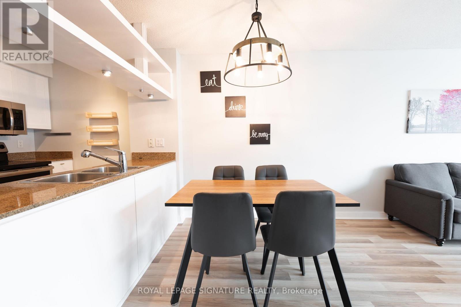 Photo 6 of 3011 81 Navy Wharf Court, Toronto ON