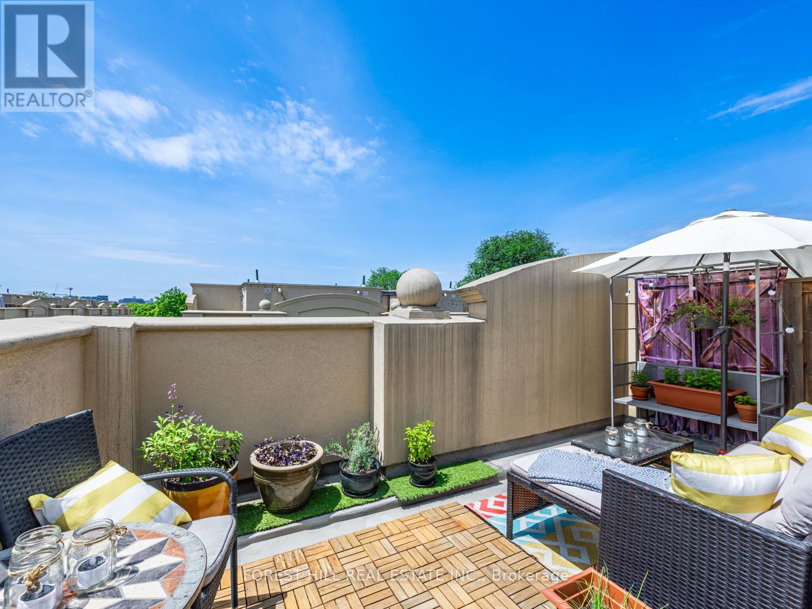 Photo 18 of Th 3 68 Carr Street, Toronto ON