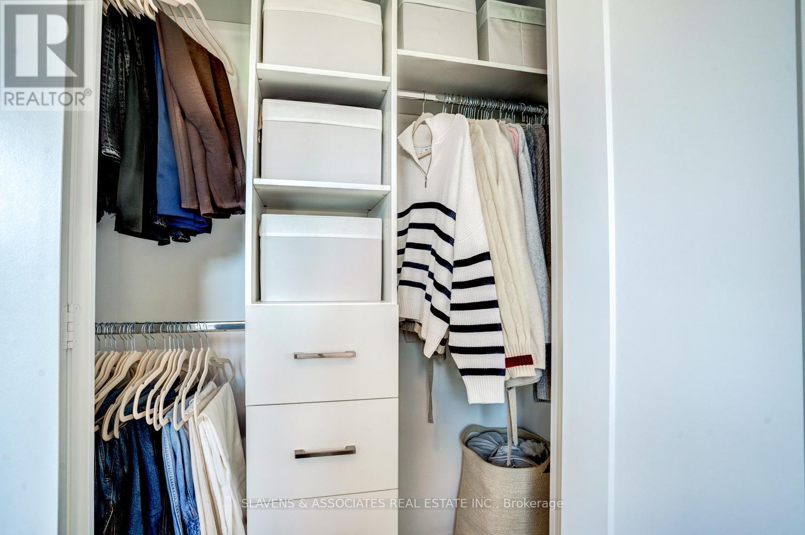 Photo 20 of 428 280 Howland Avenue, Toronto ON