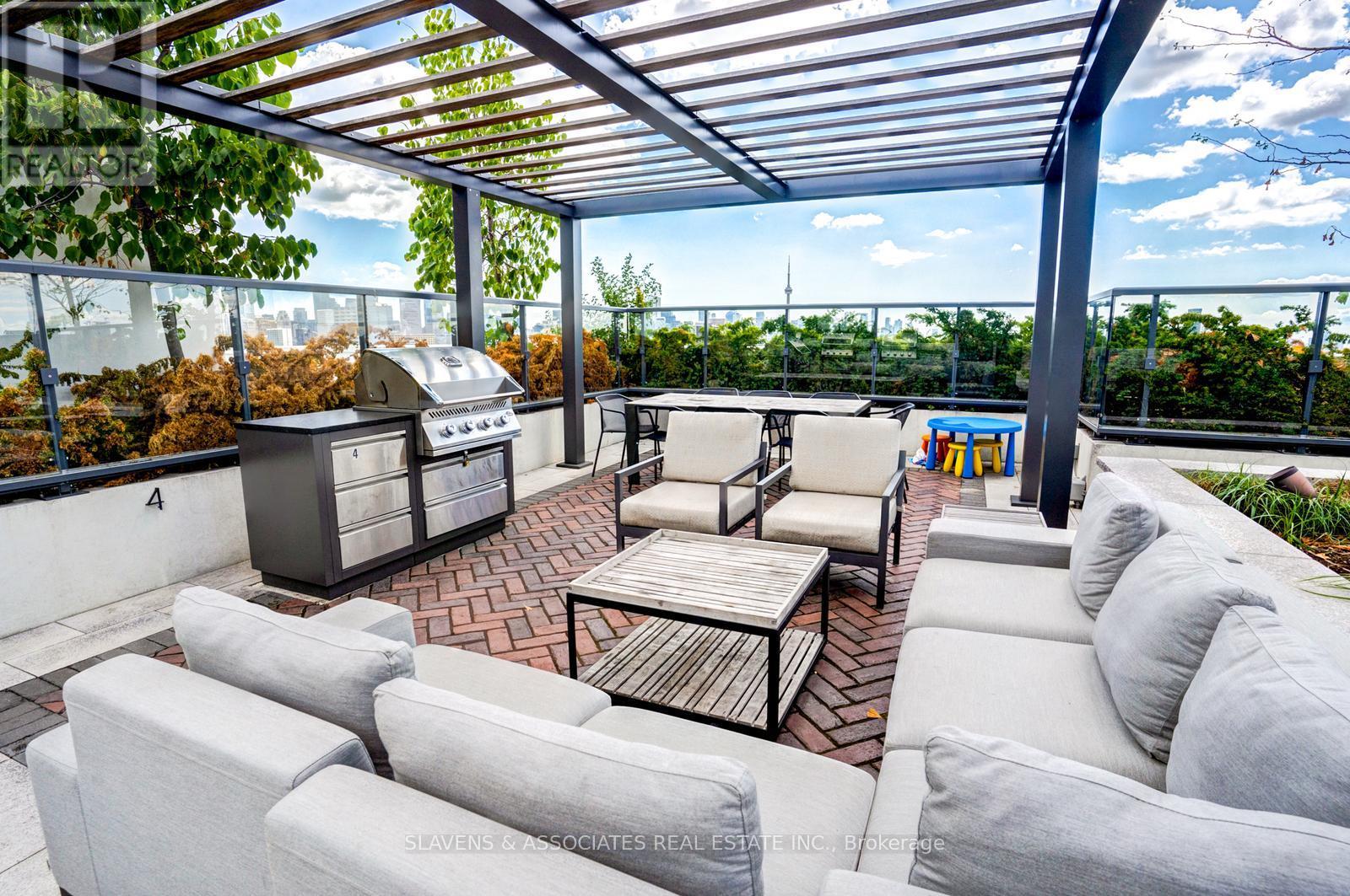 Photo 28 of 428 280 Howland Avenue, Toronto ON