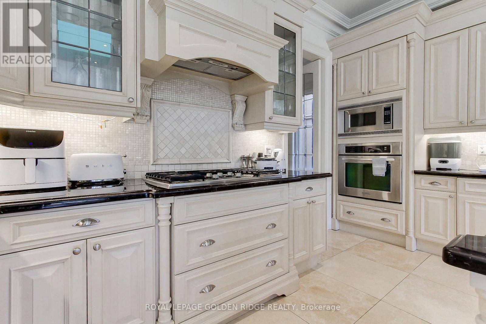 Photo 9 of 99 Bannockburn Avenue, Toronto ON