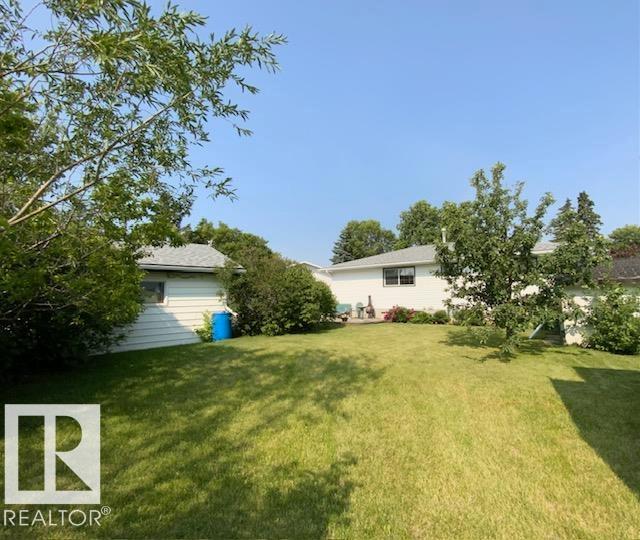 Photo 37 of 133 Elm Cr, Wetaskiwin AB
