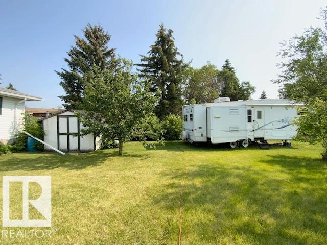 Photo 39 of 133 Elm Cr, Wetaskiwin AB
