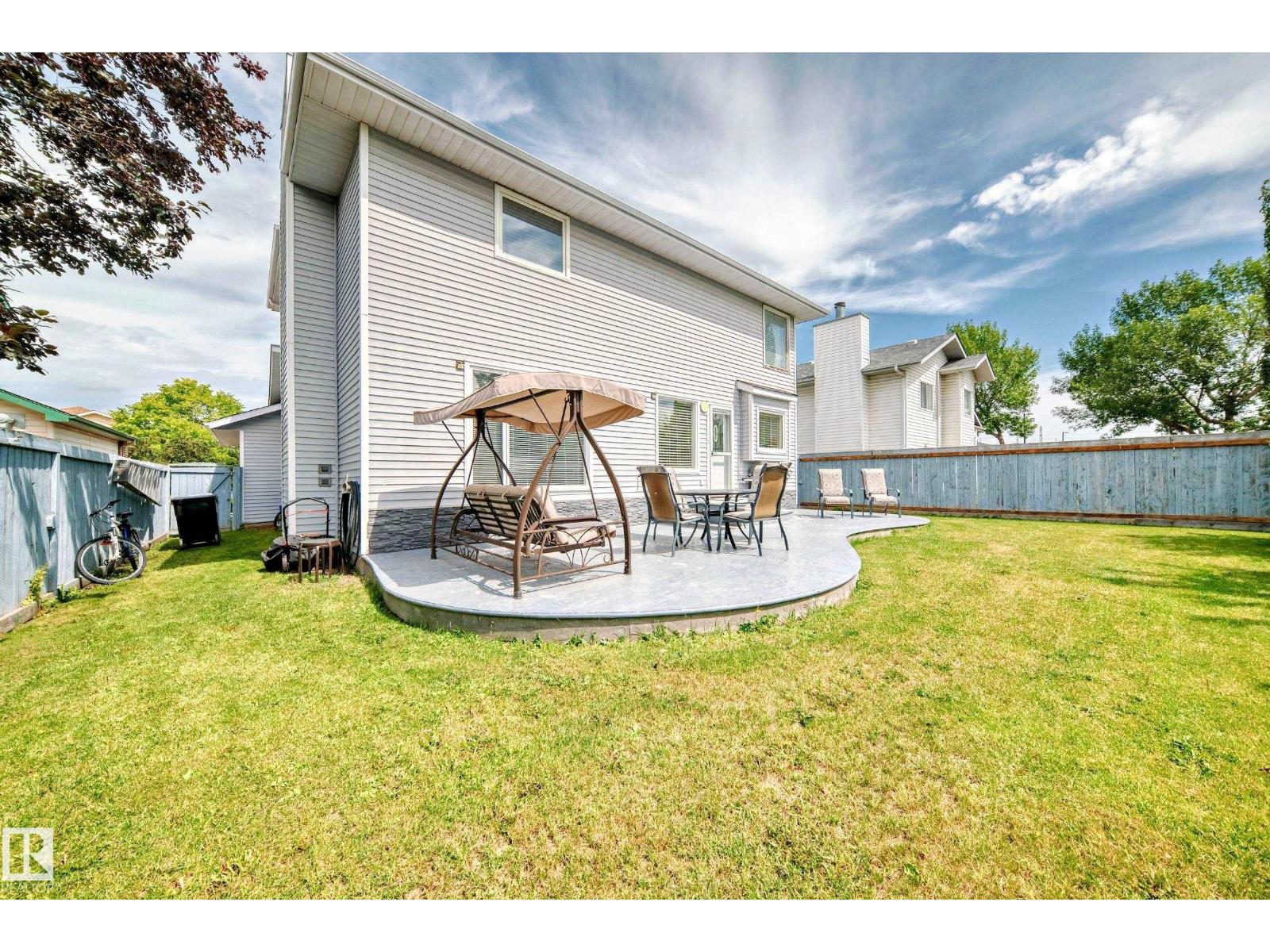 Photo 58 of 3155 36 Av Nw, Edmonton AB