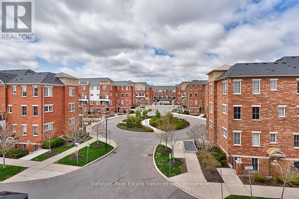 Photo 18 of 12 39 Hays Boulevard, Oakville ON