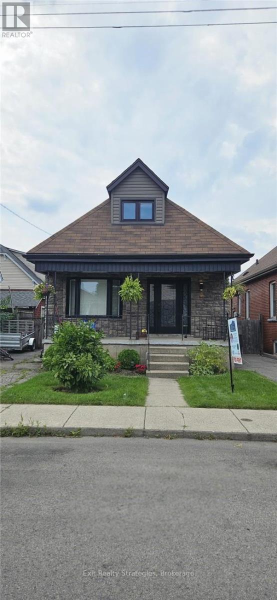 Photo 1 of 65 Tuxedo Avenue N, Hamilton ON
