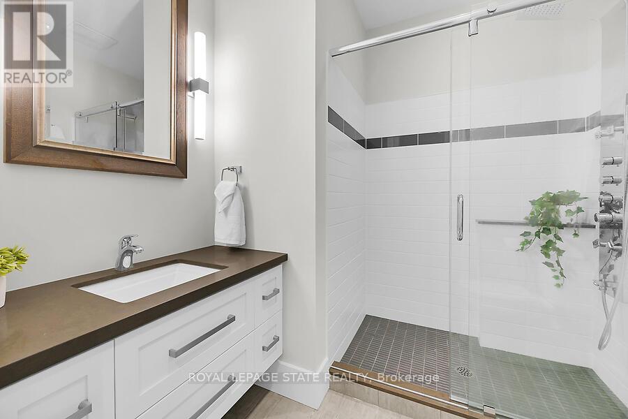 Photo 26 of Ph 804 181 James Street N, Hamilton ON