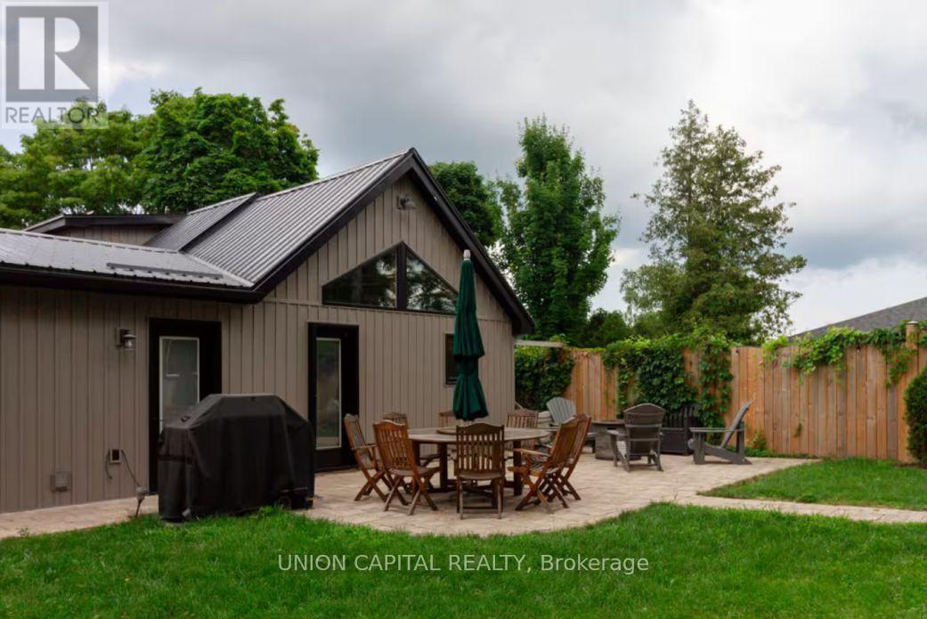 Photo 28 of 6 Bay Street, Prince Edward County ON