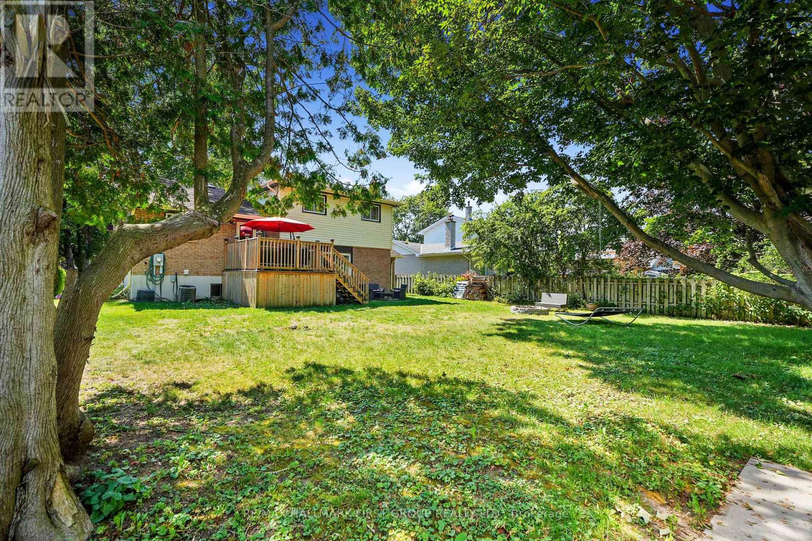 Photo 39 of 8 Ravensdale Road, Cobourg ON