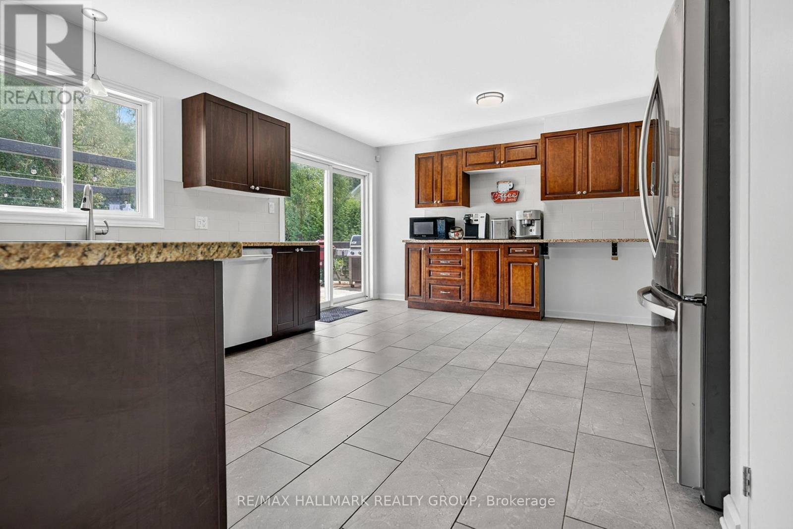 Photo 9 of 3740 Louiseize Road, Ottawa ON