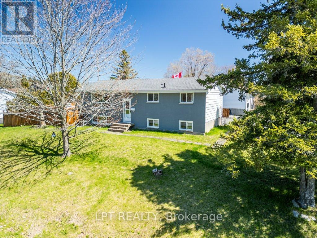 Photo 1 of 3 Deerfield Street, Loyalist ON