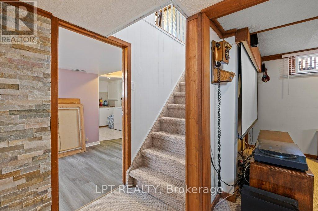 Photo 24 of 3 Deerfield Street, Loyalist ON