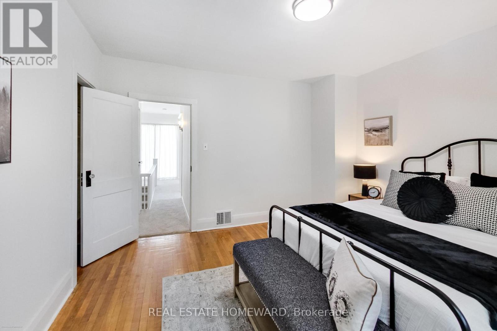 Photo 21 of 111 Parkmount Road, Toronto ON