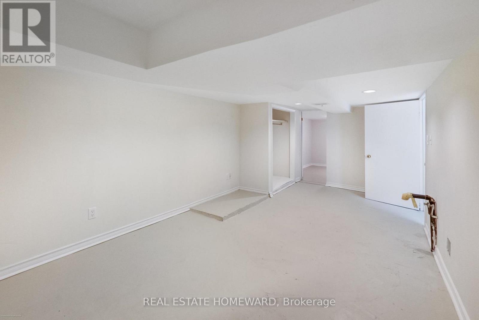 Photo 26 of 111 Parkmount Road, Toronto ON