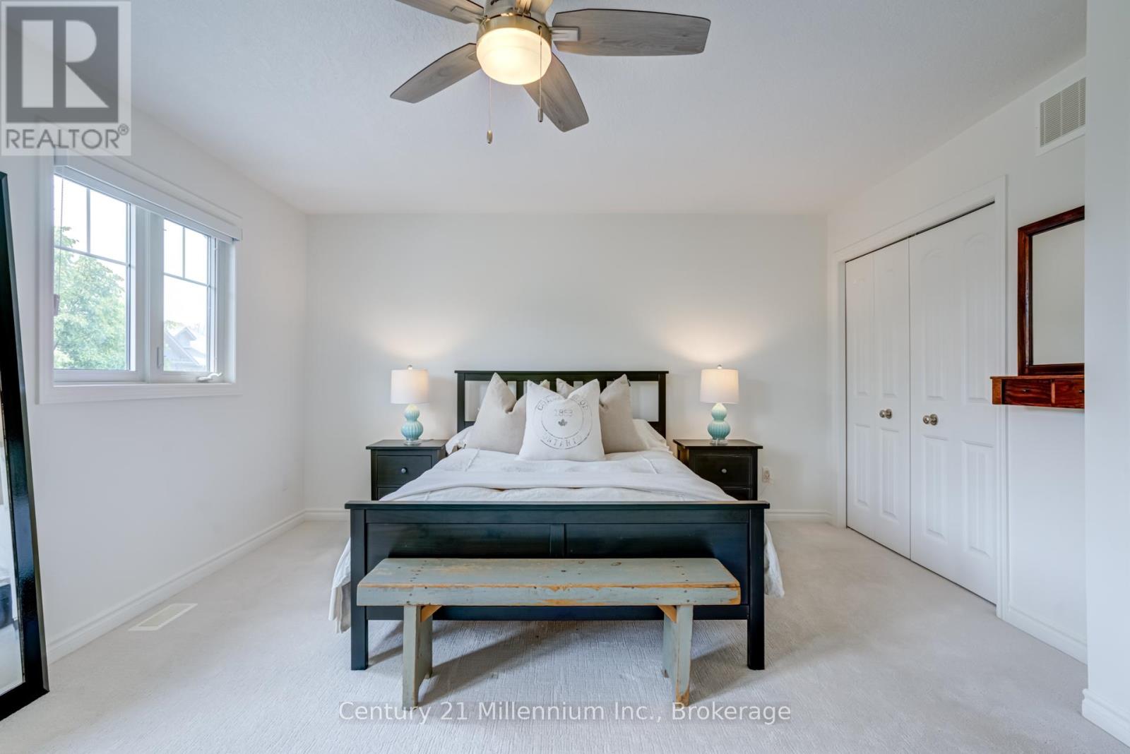 Photo 21 of 37 Silver Glen Boulevard, Collingwood ON