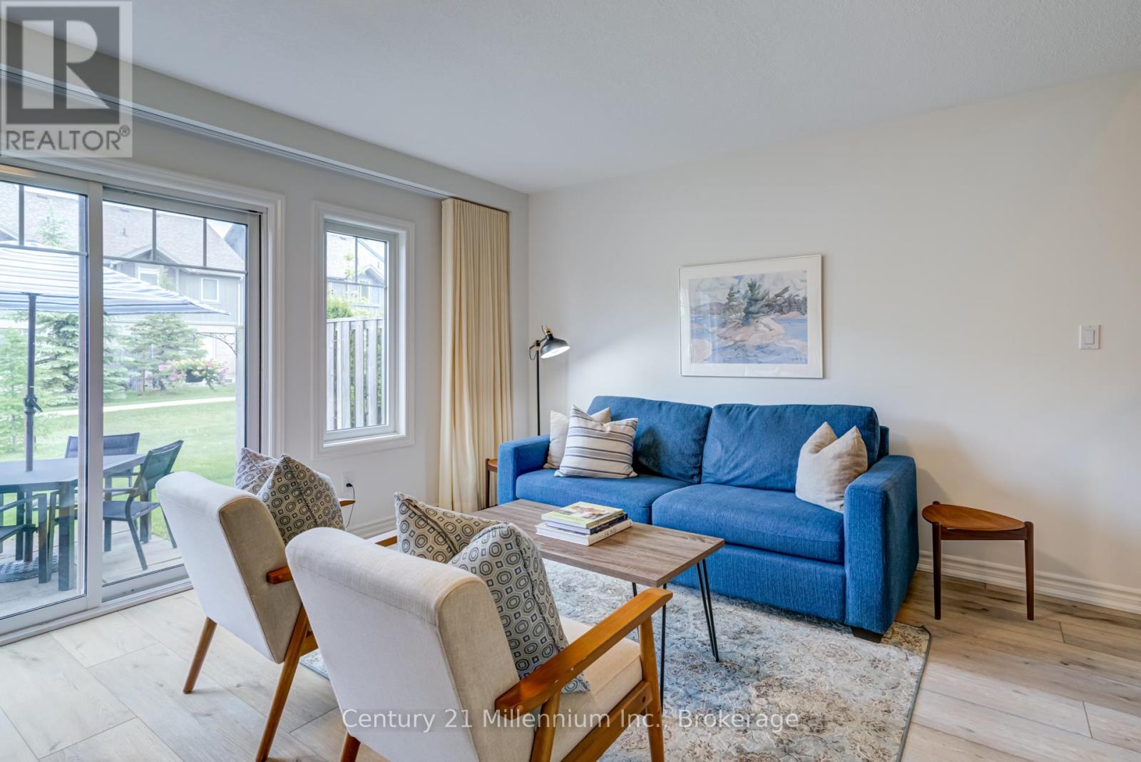 Photo 8 of 37 Silver Glen Boulevard, Collingwood ON