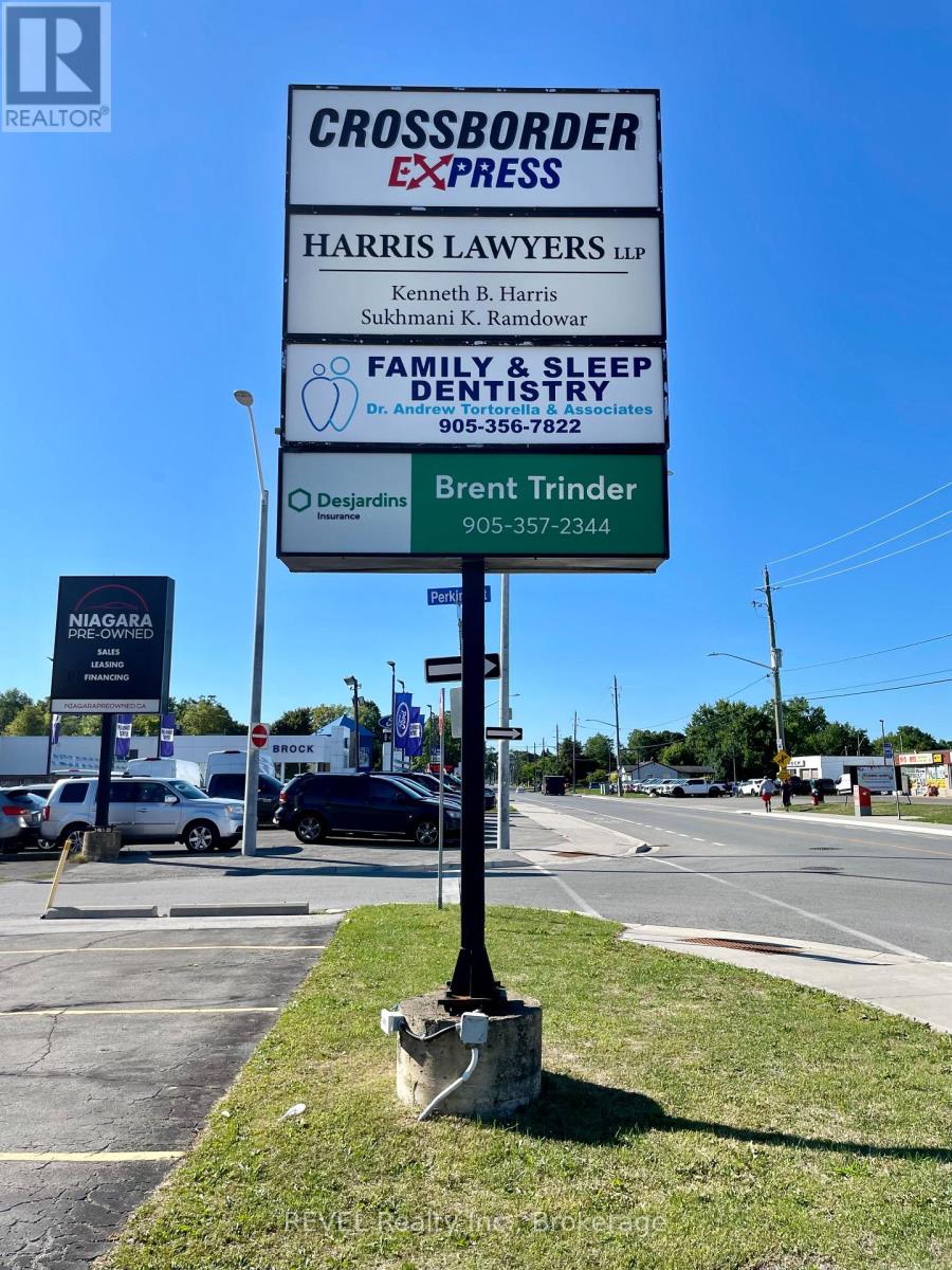 Photo 5 of A 4444 Drummond Road, Niagara Falls ON