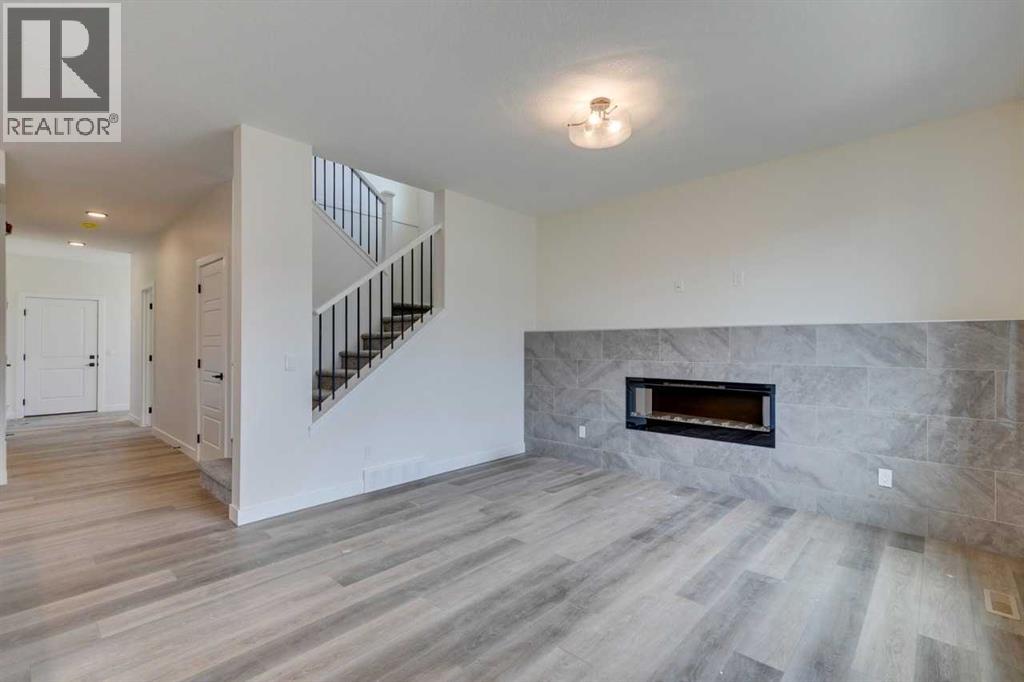 Photo 8 of 764 Langley Terrace Se, Airdrie AB