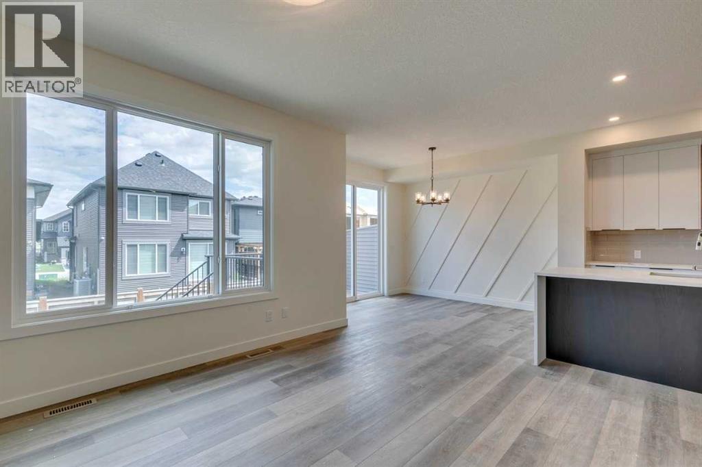Photo 10 of 764 Langley Terrace Se, Airdrie AB