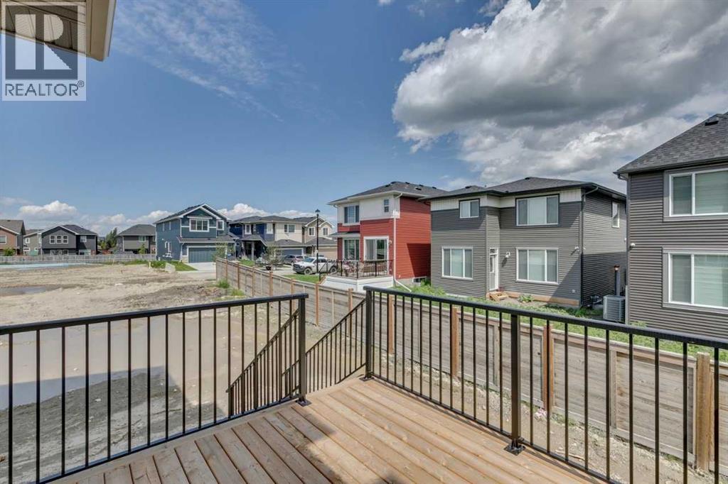 Photo 12 of 764 Langley Terrace Se, Airdrie AB