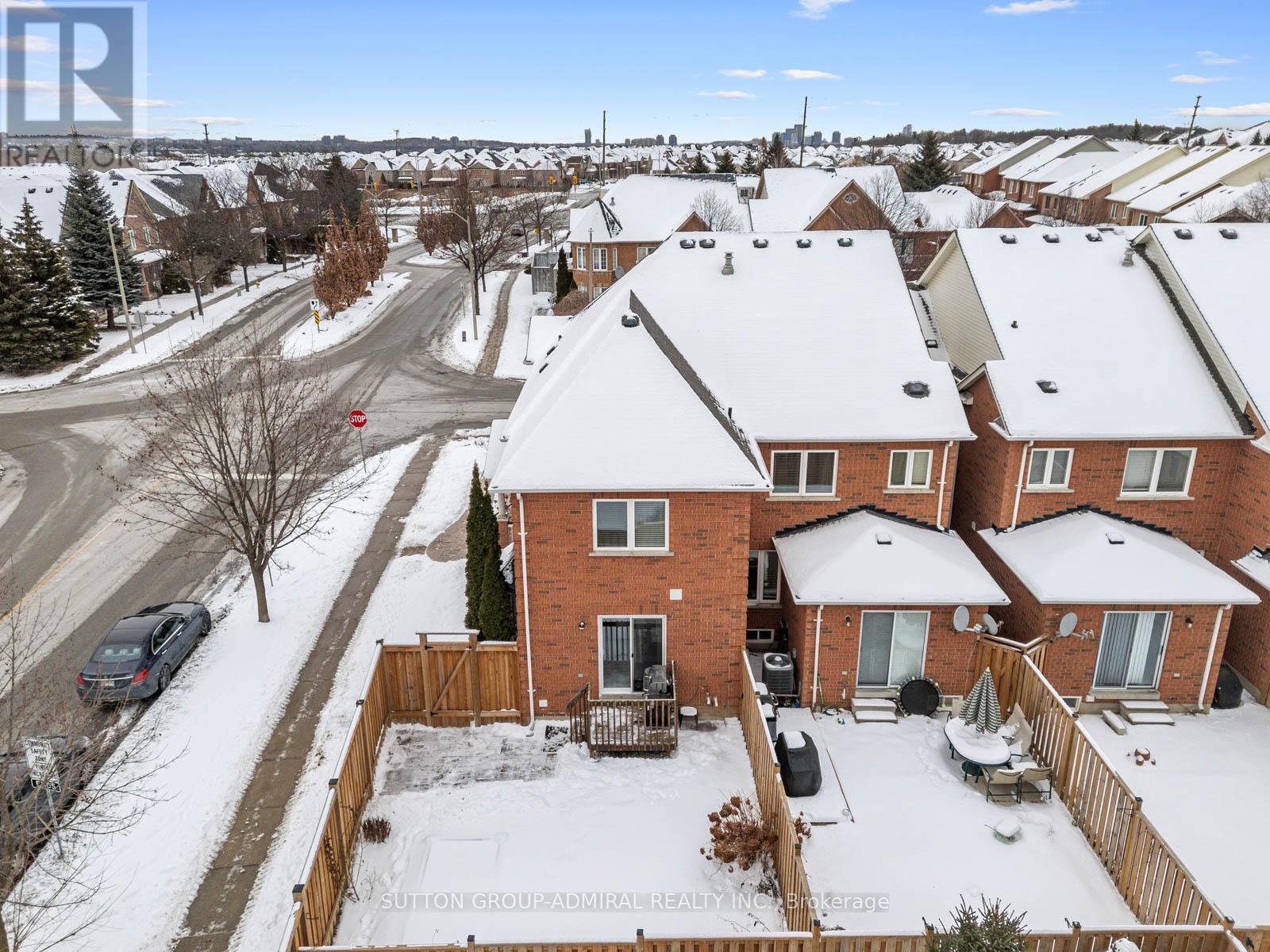 Photo 35 of 2 Marathon Avenue, Vaughan ON