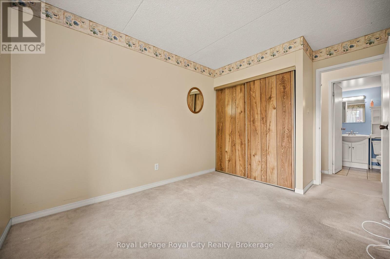 Photo 20 of 208 75 Silvercreek Parkway N, Guelph ON