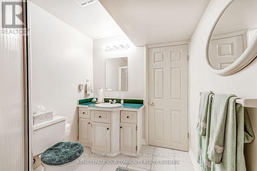 Photo 37 of 25 Alcaine Court, Markham ON