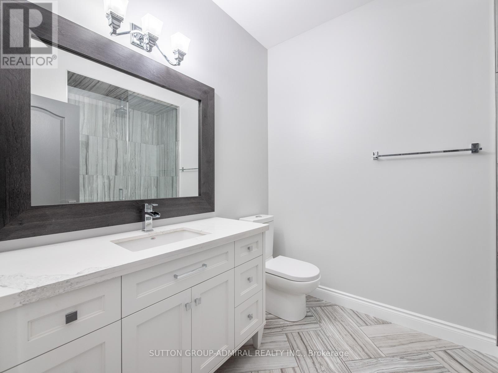 Photo 21 of 62 Gardiner Drive, Bradford West Gwillimbury ON