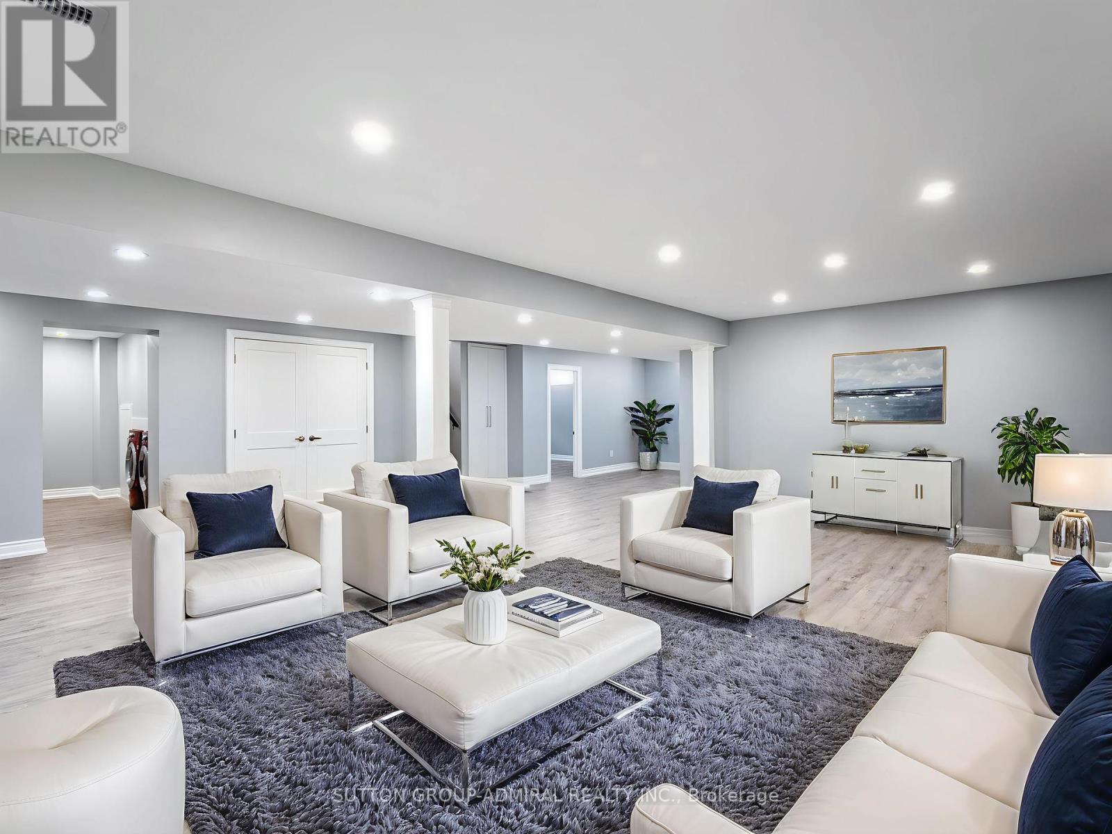 Photo 24 of 62 Gardiner Drive, Bradford West Gwillimbury ON