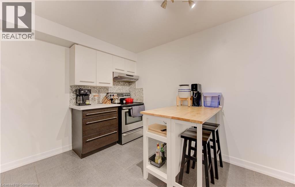 Photo 7 of 35 Green Valley Drive Unit 211, Kitchener ON
